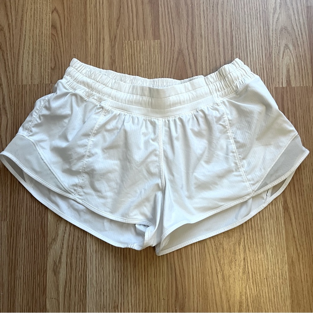 Lululemon Hotty Hot Shorts Size 8